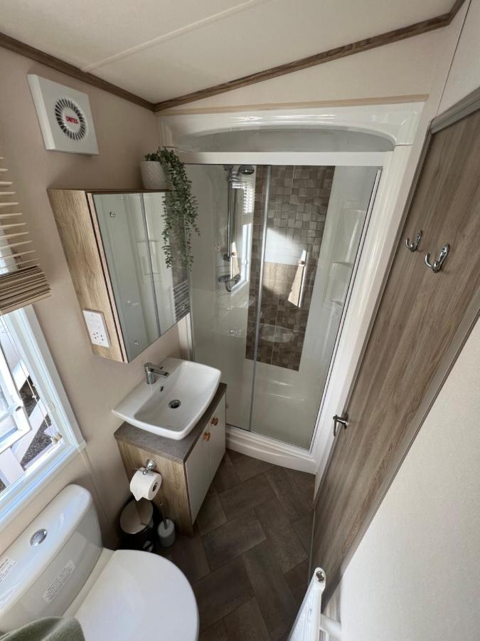 Anchors Rest - Family Caravan - Haven Lytchett Minster Ngoại thất bức ảnh